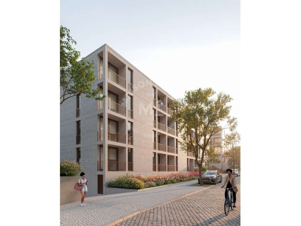 Apartamento T1 com Varanda e Lugar de Estacionamento próximo ao Gai... - Grande imagem: 4/14