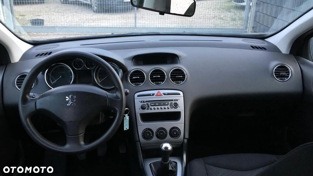 Peugeot 308 1.6 Trendy - 8