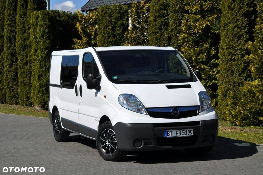Opel Vivaro - 2