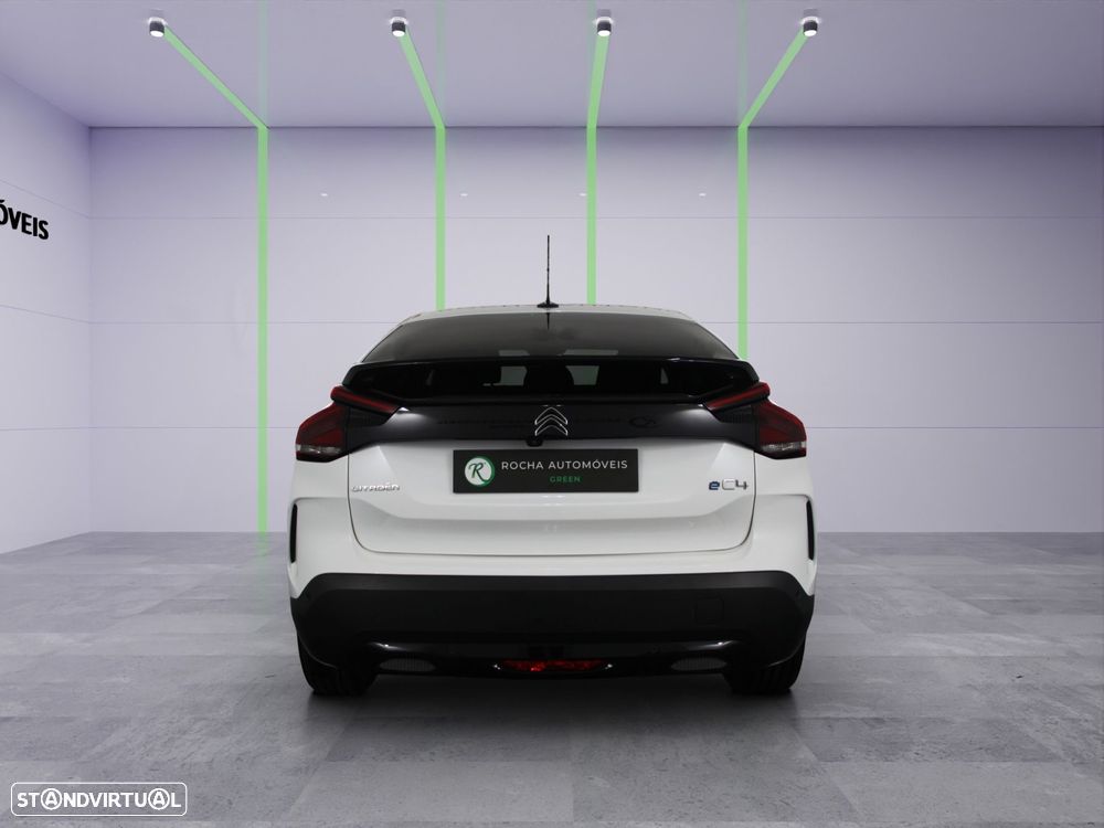 Citroën e-C4 50 kWh Shine - 4