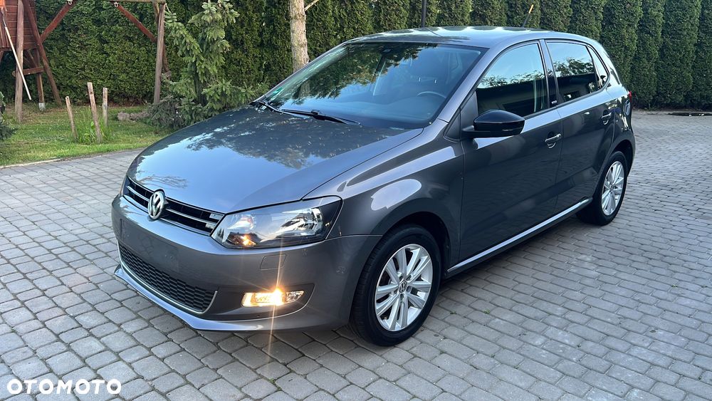 Volkswagen Polo - 1