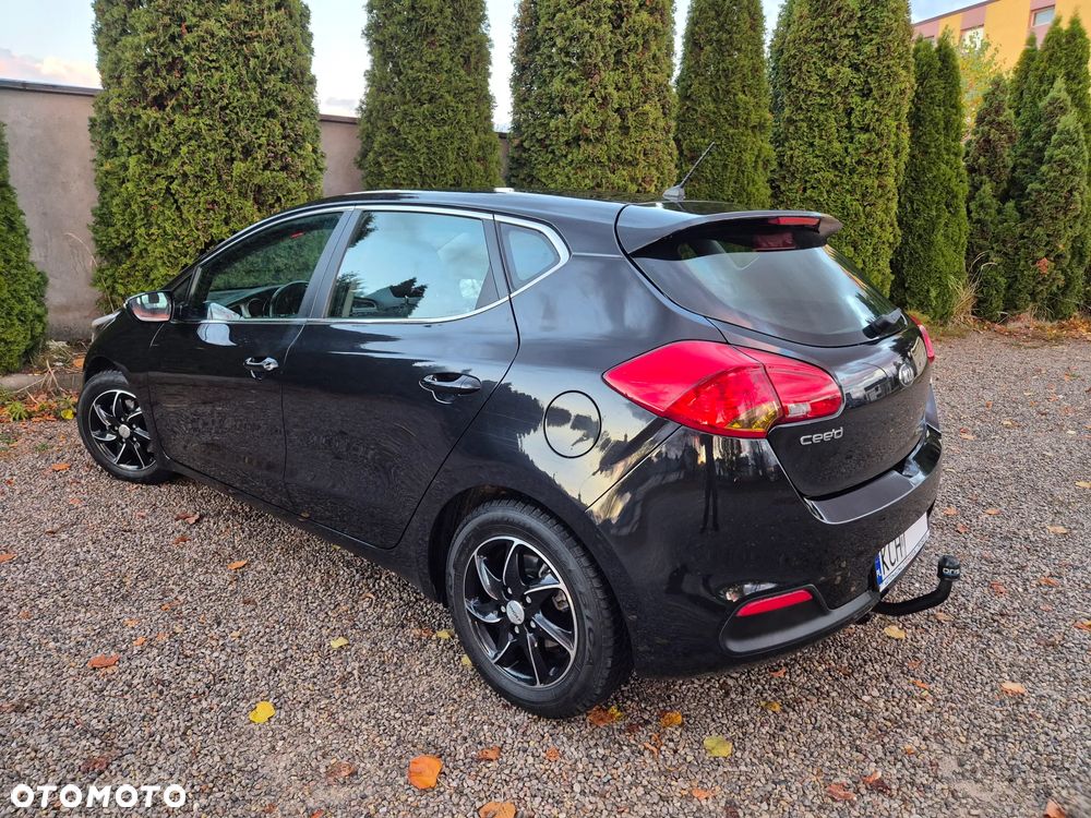Kia Ceed 1.6 GDI Edition 7 - 33