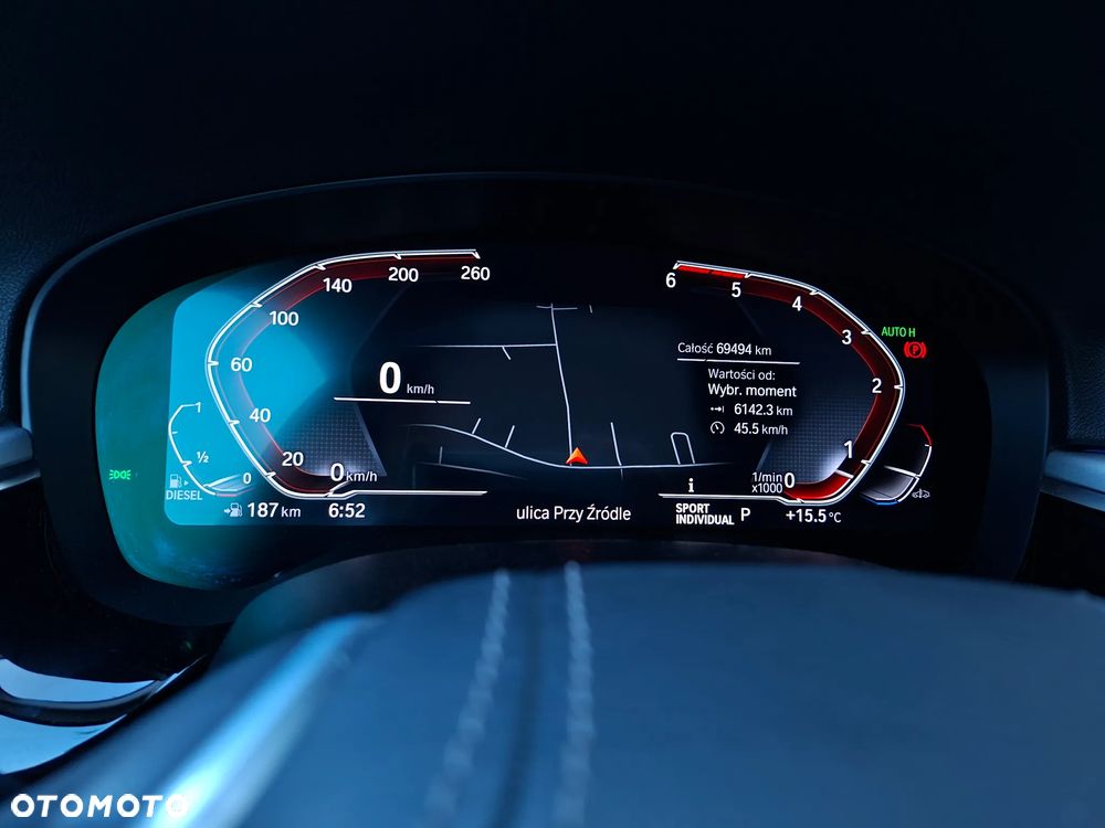 BMW Seria 5 518d - 13