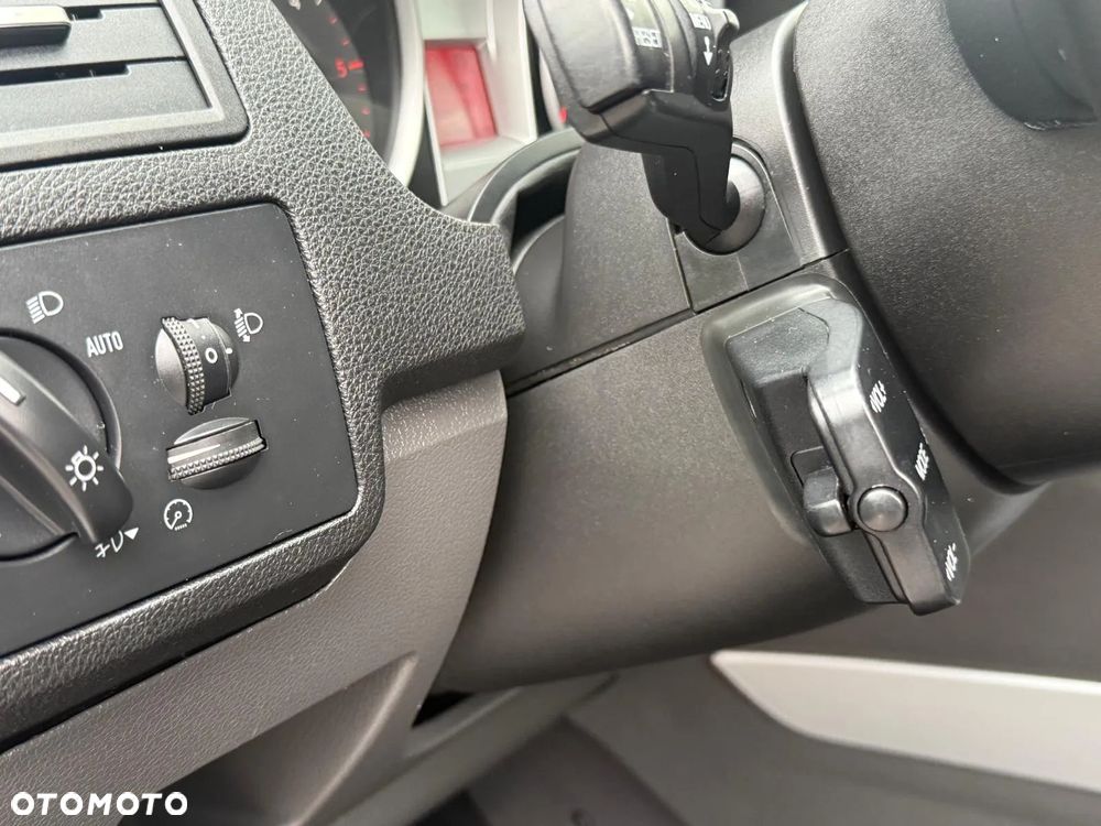 Ford Kuga 2.0 TDCi 4x4 Titanium - 15