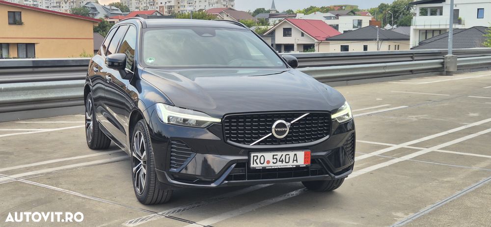 Volvo XC 60 B4 MHEV AT AWD Ultimate Dark - 17