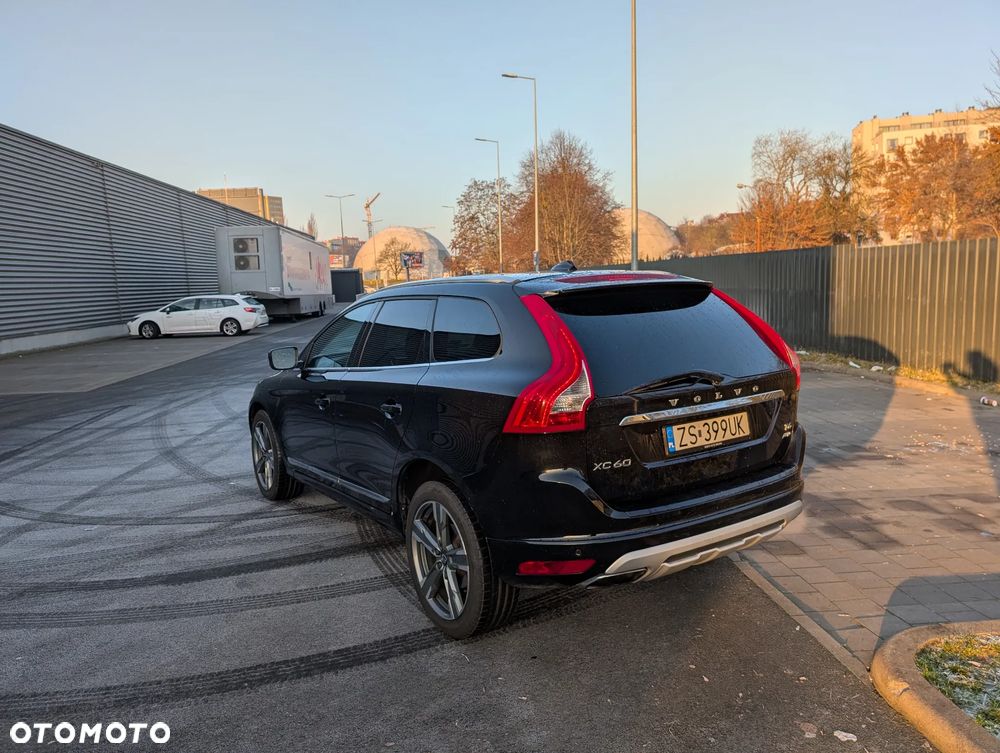 Volvo XC 60 T6 AWD Geartronic Linje Inscription - 3