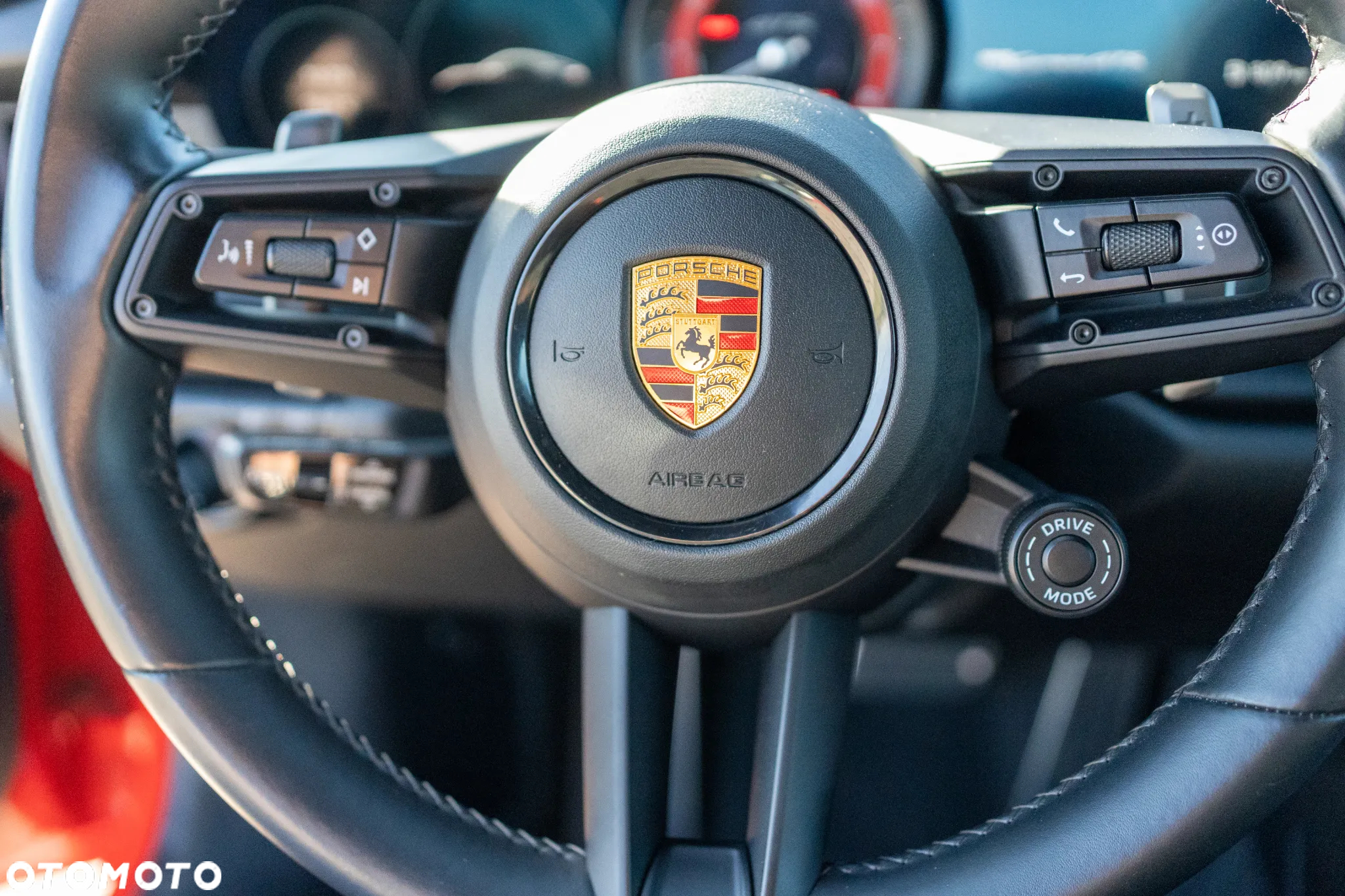 Porsche 911 Carrera GTS - 8