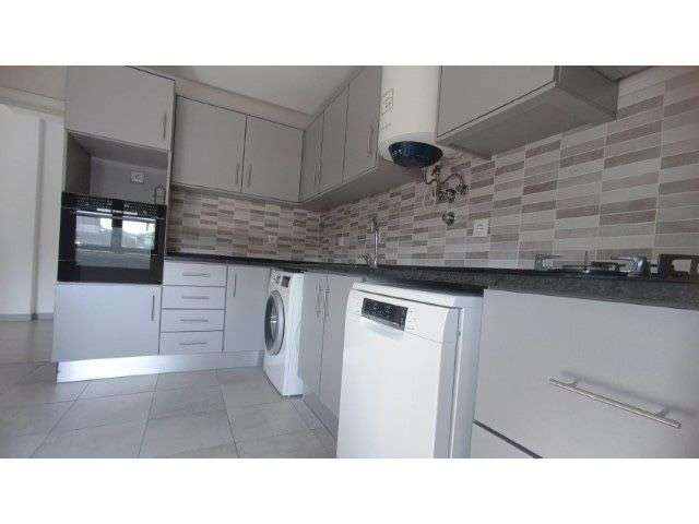 Alugo apartamanto t2 estoril perto casino - Grande imagem: 2/5