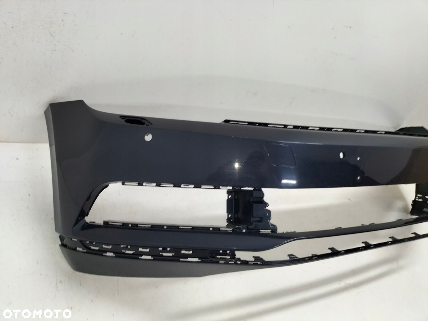 Zderzak przedni przód VW PASSAT B8 14-19 HIGLINE - 2