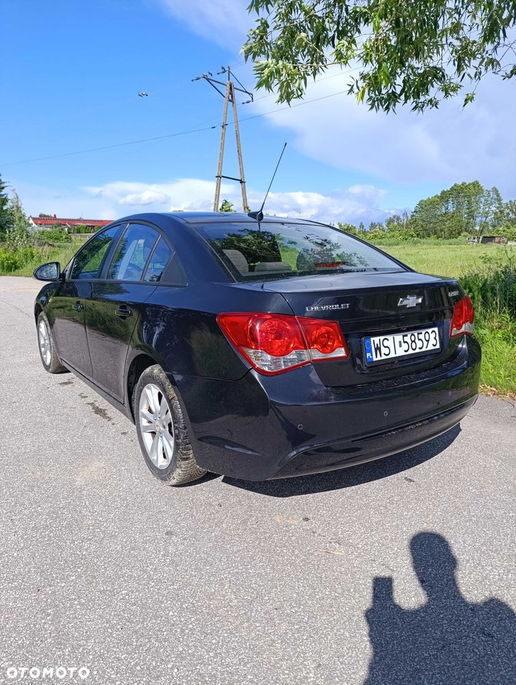 Chevrolet Cruze - 3