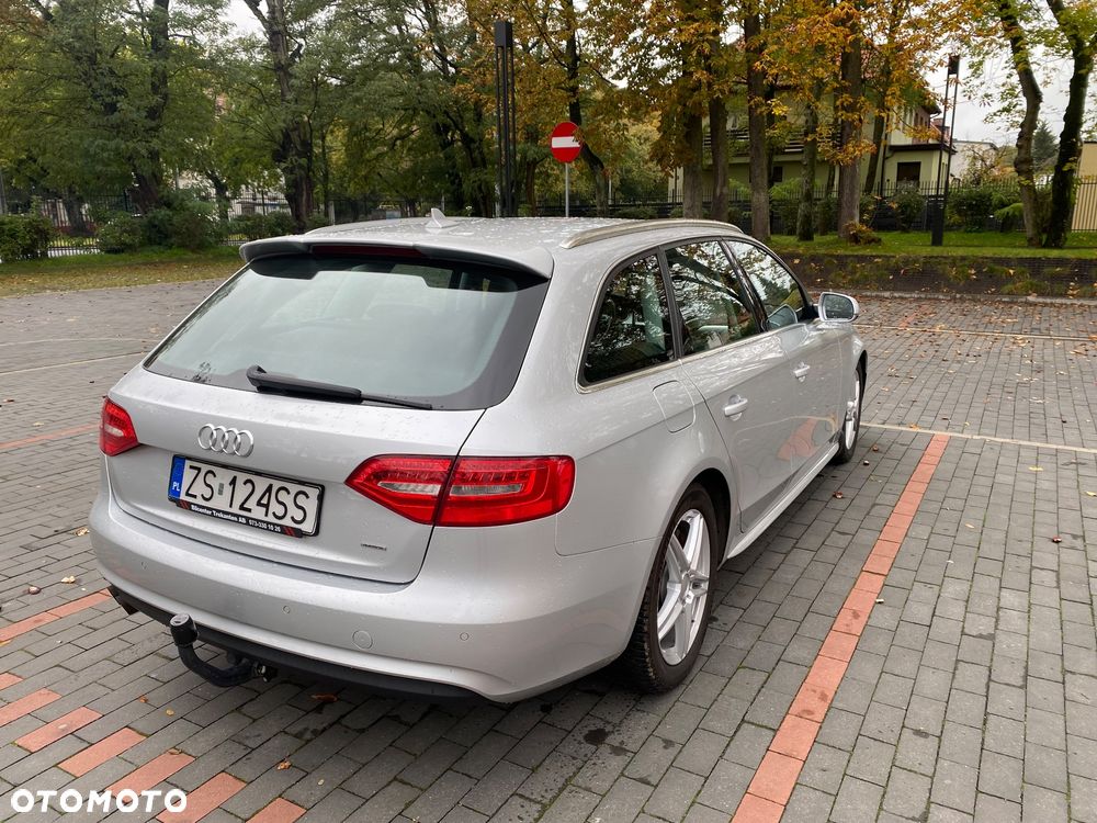 Audi A4 - 4