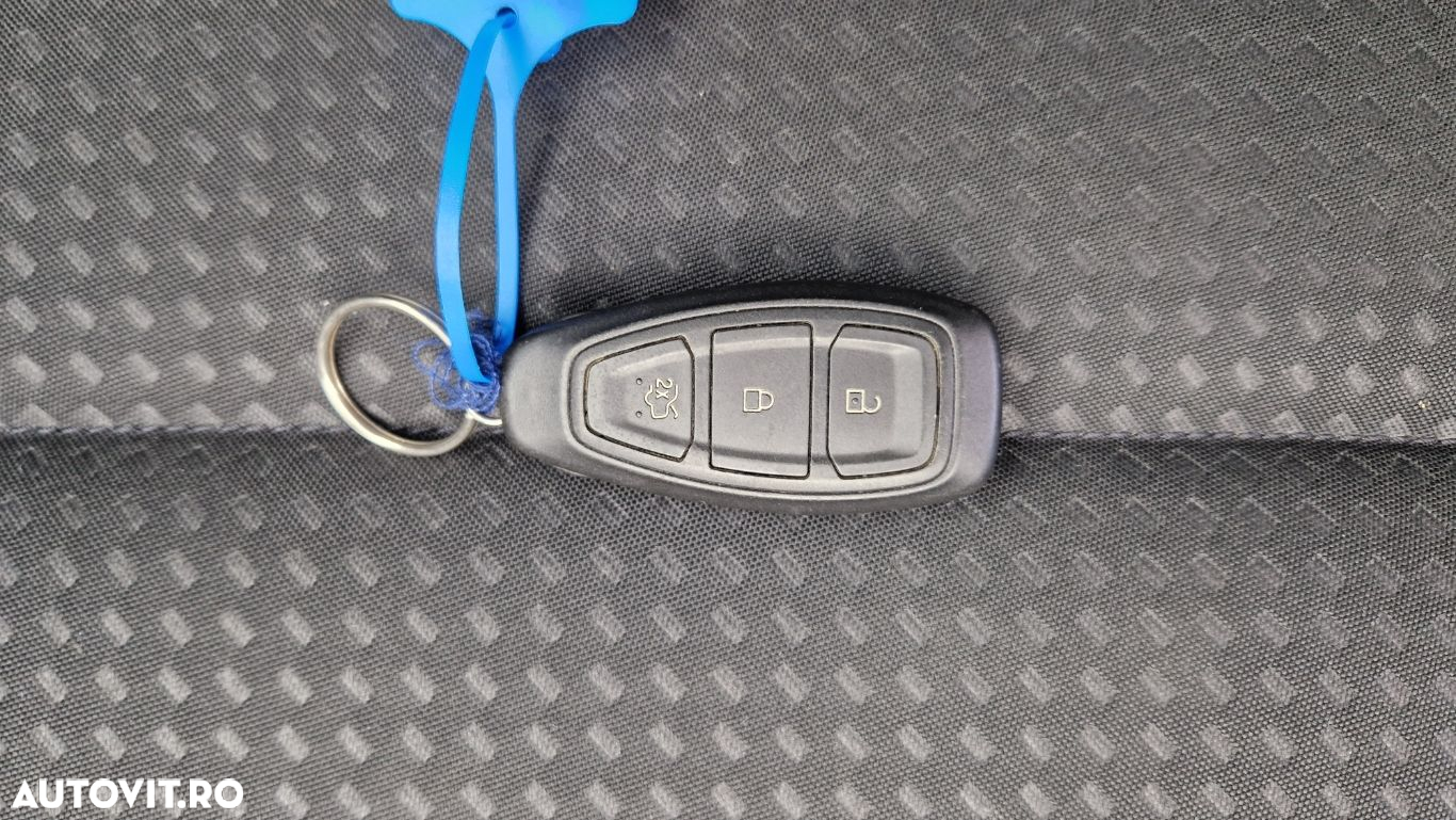 Ford Focus - 18