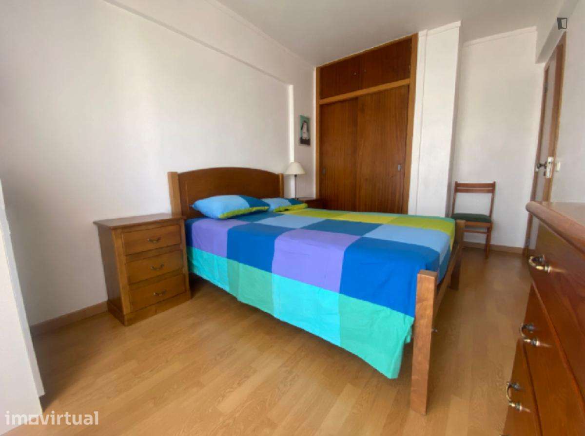 Quarto - localizado em Faro - Grande imagem: 3/5