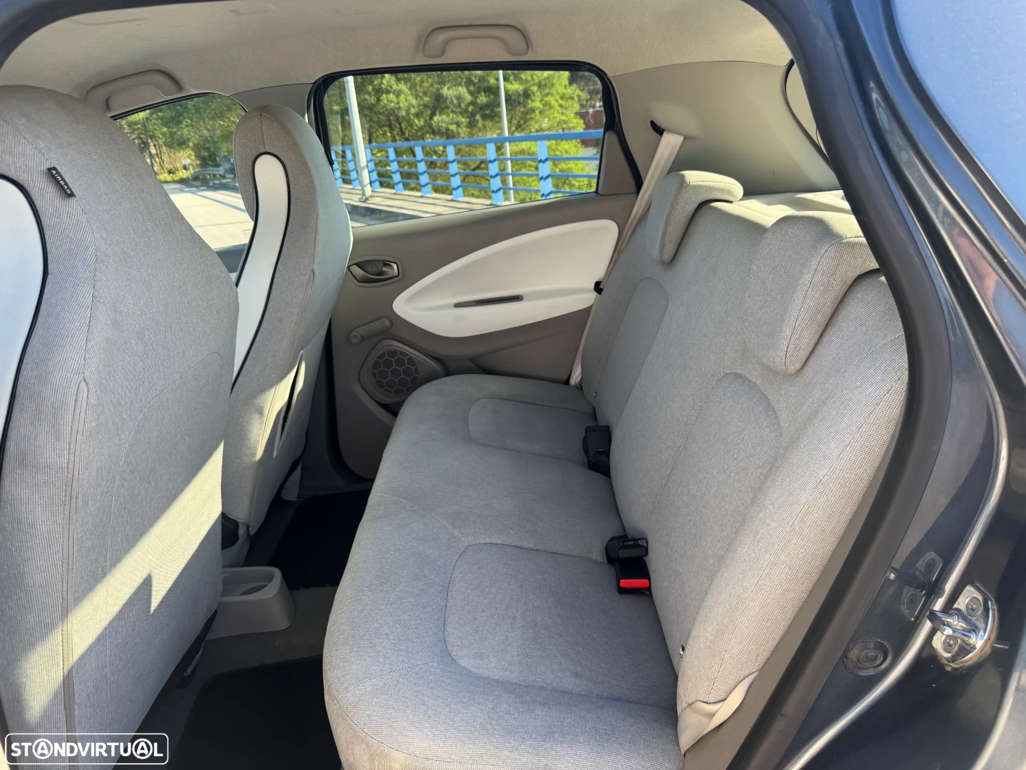 Renault Zoe (c/ Bateria) Life 40 - 19