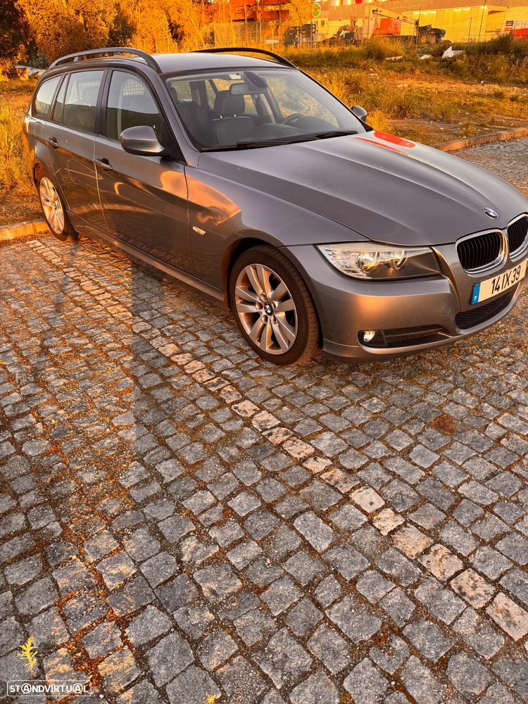 BMW 320 d Navigation - 3