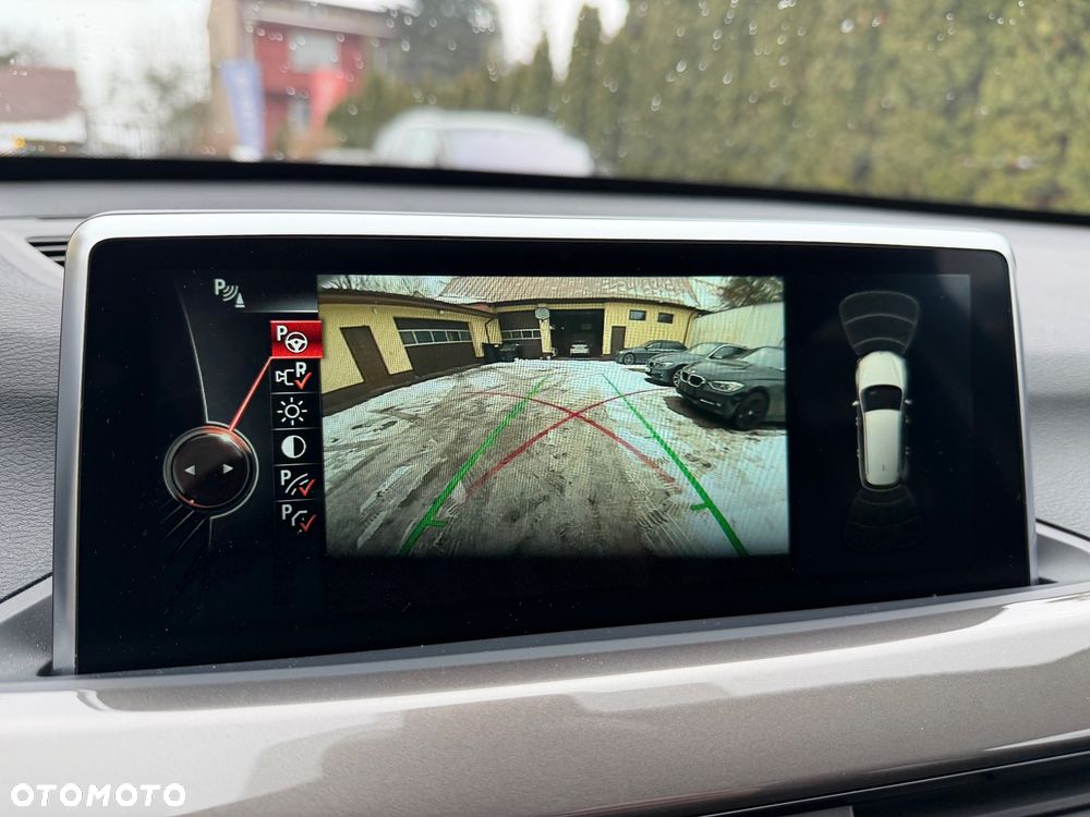 BMW X1 xDrive25d Advantage - 36