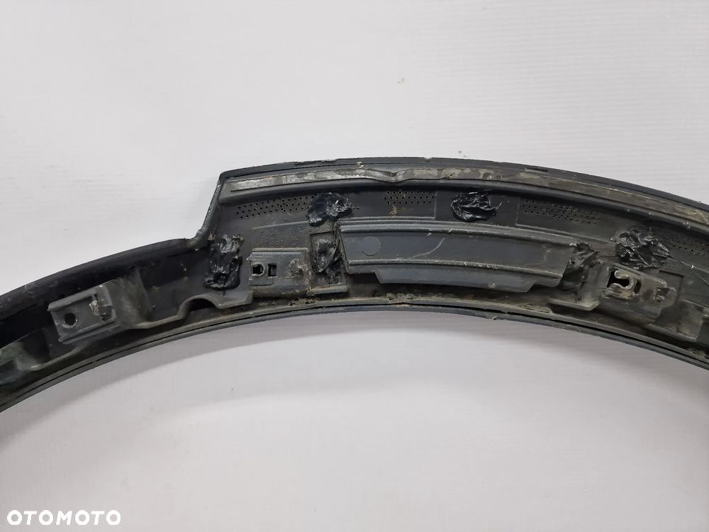 PORSCHE CAYENNE III 3 9Y0 18- PRAWA TYLNA TYLNIA TYŁ LISTWA NA BŁOTNIK , NR 9Y0854732D , NR AUKCJI NLB105 - 7