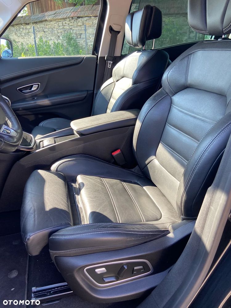 Renault Scenic - 32