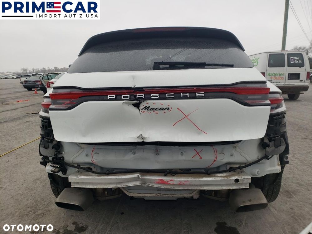 Porsche Macan - 4