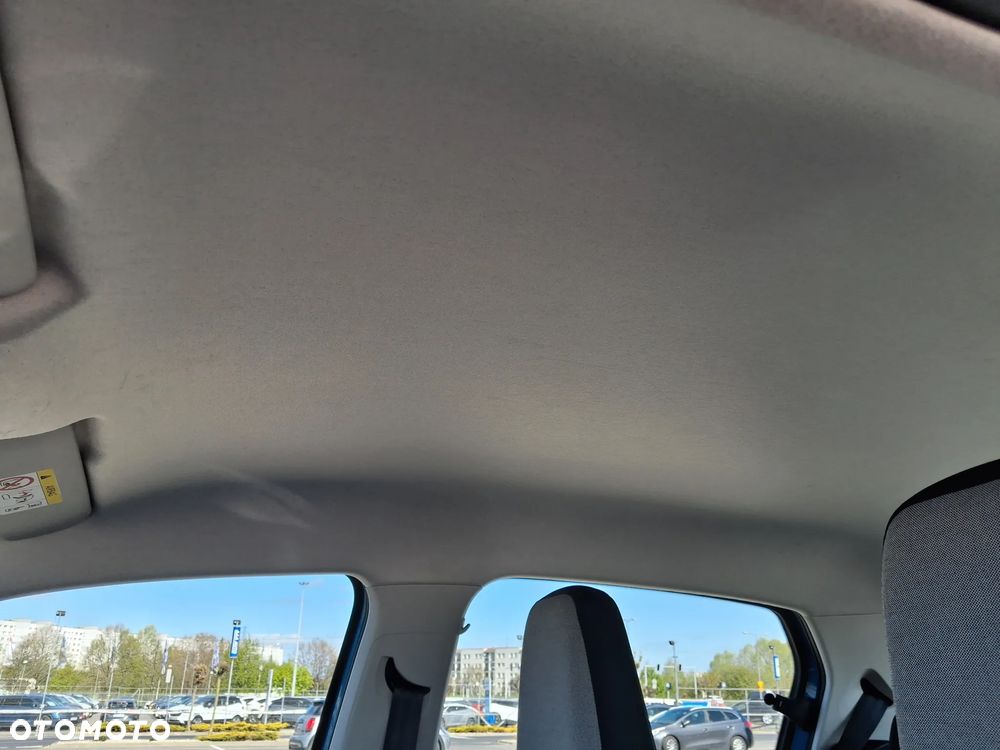 Volkswagen up! 1.0 high - 31