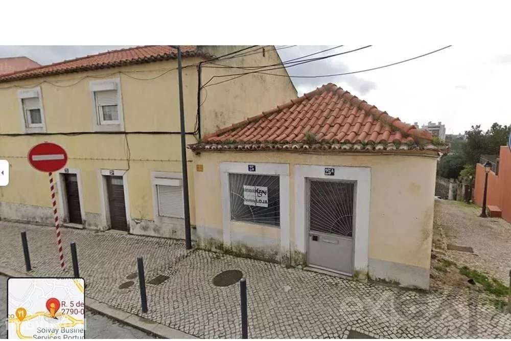 Prédios no centro histórico de Carnaxide - Investimento - Novo preço! - Grande imagem: 2/10