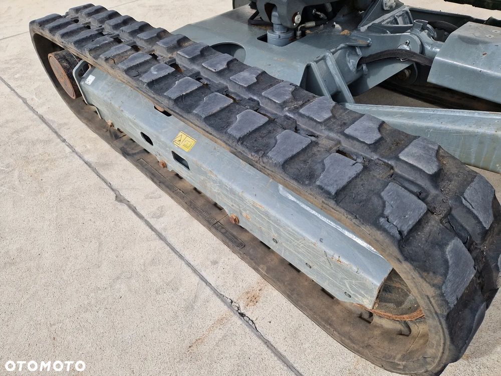 Wacker Neuson ET 24 jak Cat, Kubota, JCB R407 - 18
