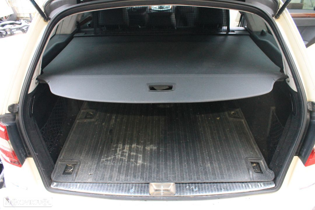 Mercedes-Benz E220 - 5