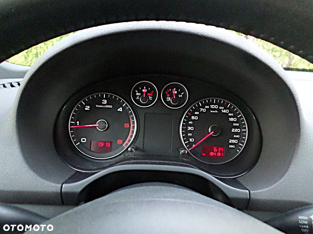 Audi A3 Sportback 2.0 TDI DPF S line Sportpaket - 19