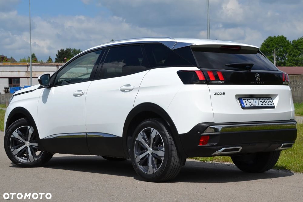 Peugeot 3008 BlueHDi 130 Stop & Start EAT8 Allure - 23