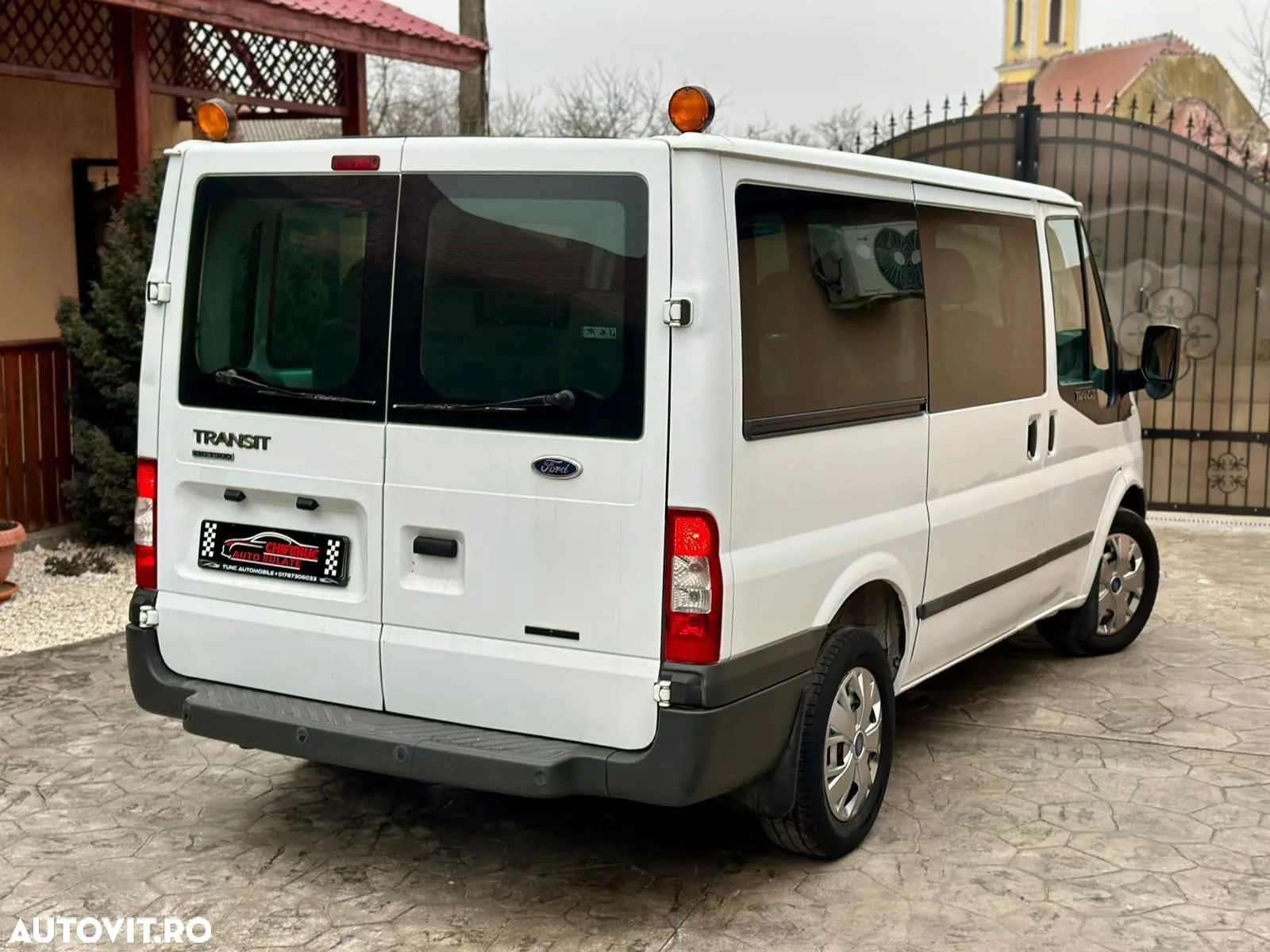 Ford Transit - 3