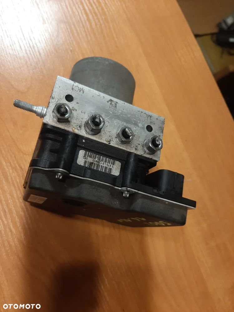 Pompa ABS Peugeot 5008 1.6 16v  0265951326   0265230883