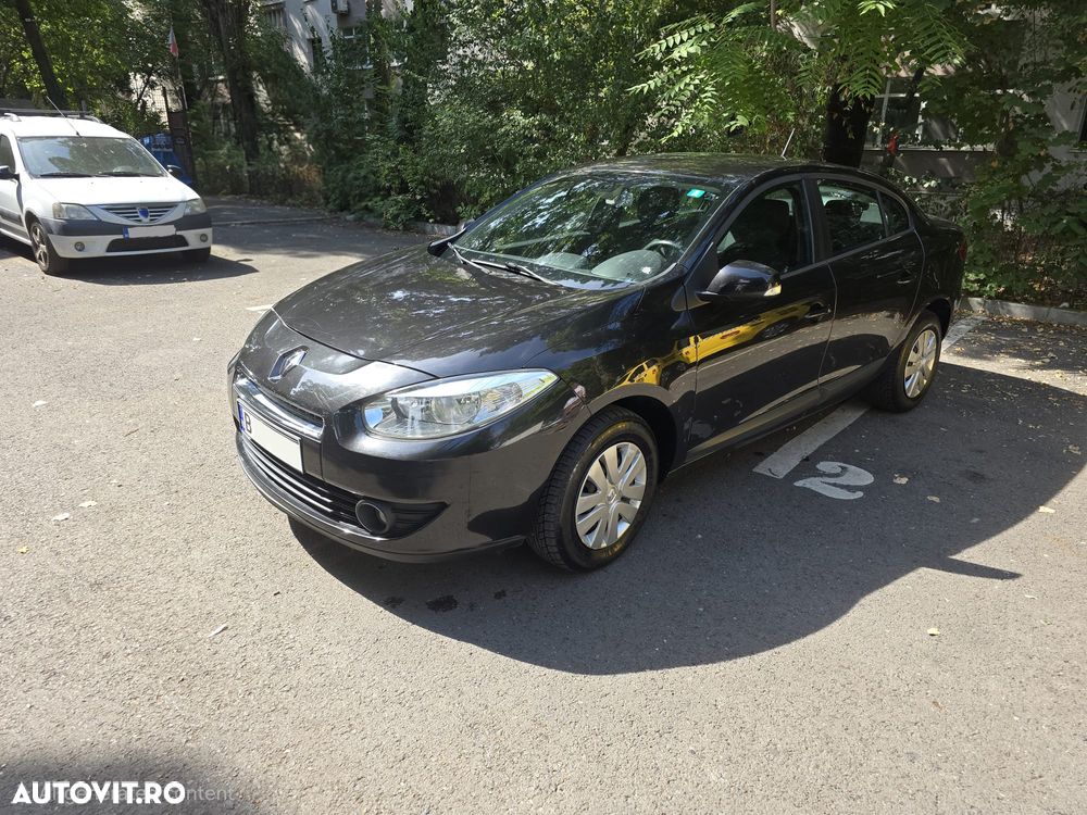 Renault Fluence 1.6 16V Expression - 8