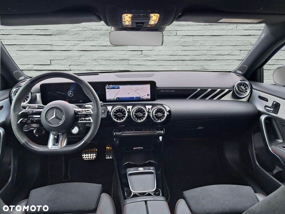 Mercedes-Benz Klasa A 35 AMG 4-Matic 8G-DCT - 11