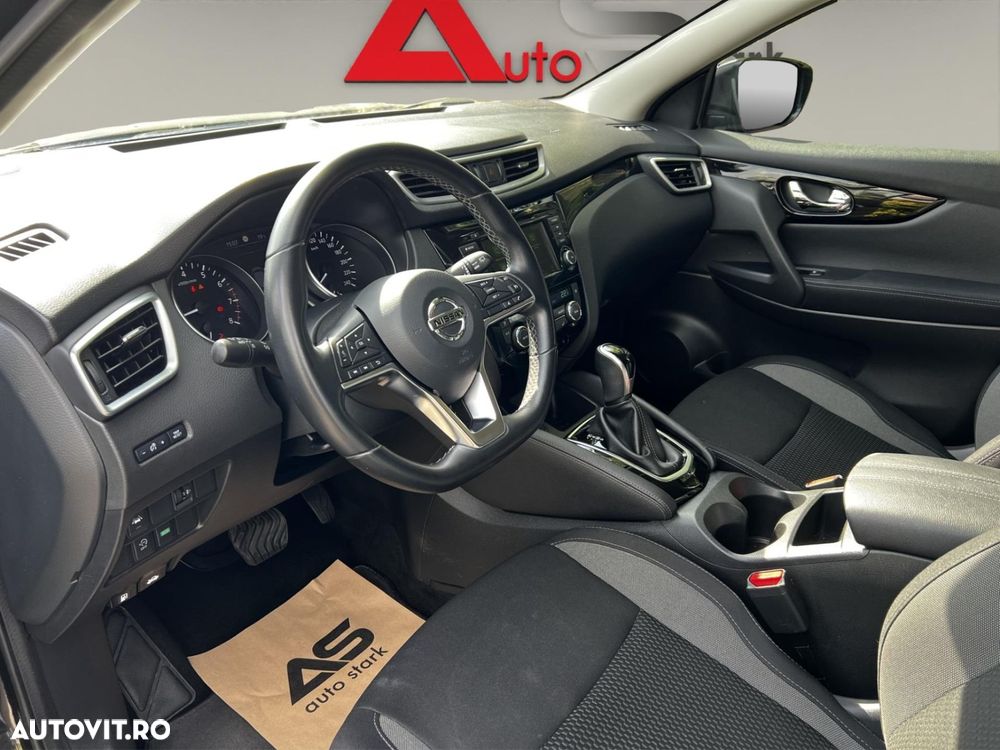 Nissan Qashqai 1.3 DIG-T DCT TEKNA - 2