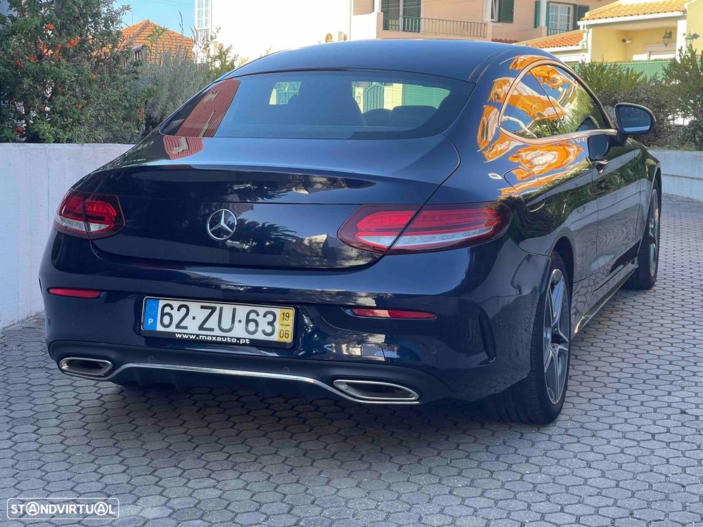 Mercedes-Benz C 200 AMG Line - 19