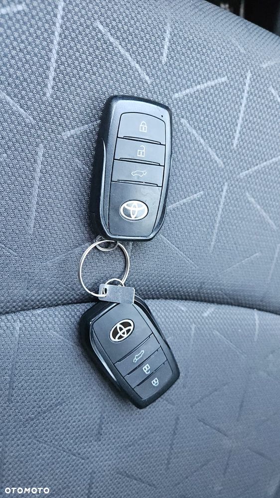 Toyota RAV4 2.5 Hybrid Black Edition by JBL 4x2 - 3