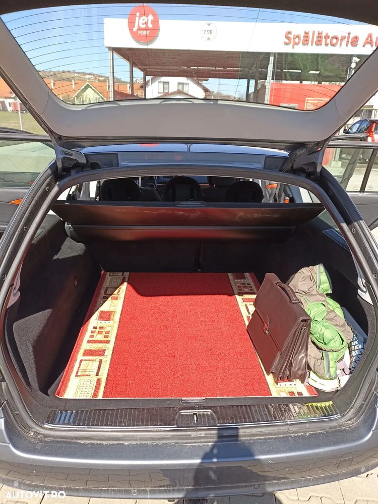 Mercedes-Benz E 200 CDI - 5