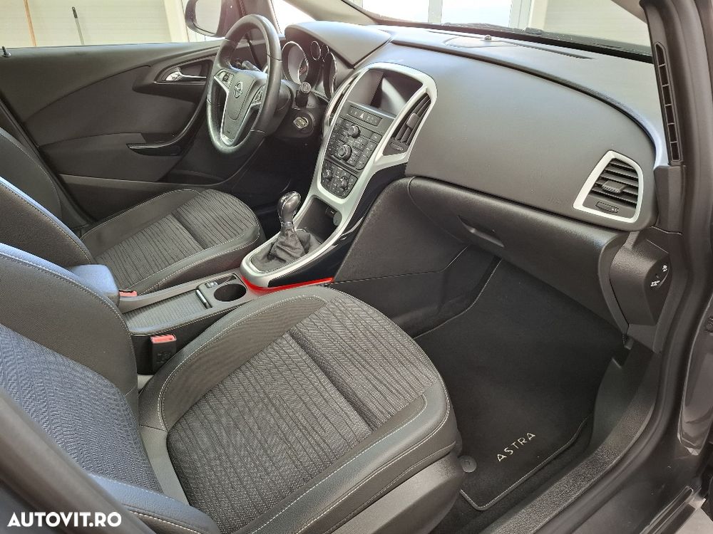 Opel Astra 1.6 CDTI ECOTEC Start/Stop Enjoy - 12