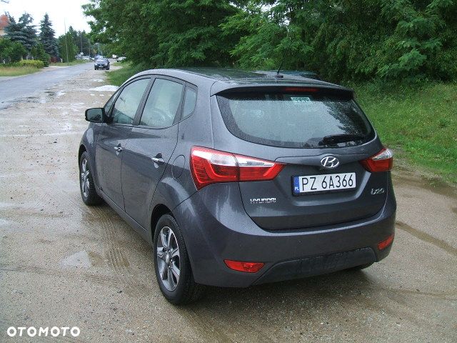 Hyundai ix20 1.4 blue Space+ - 4