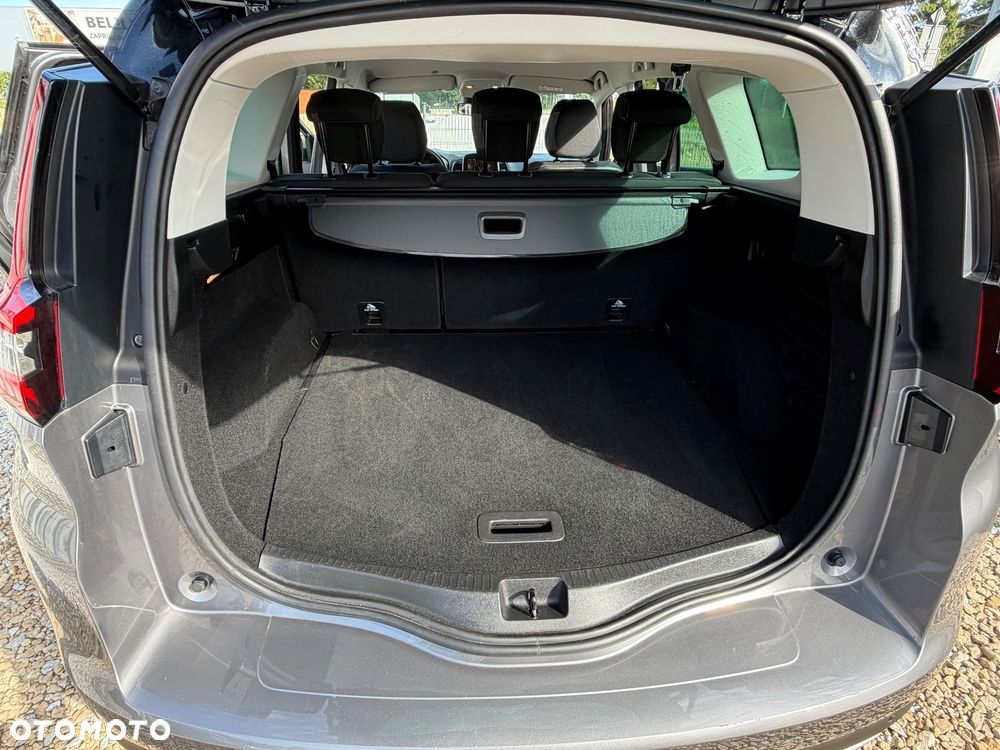 Renault Grand Scenic - 19