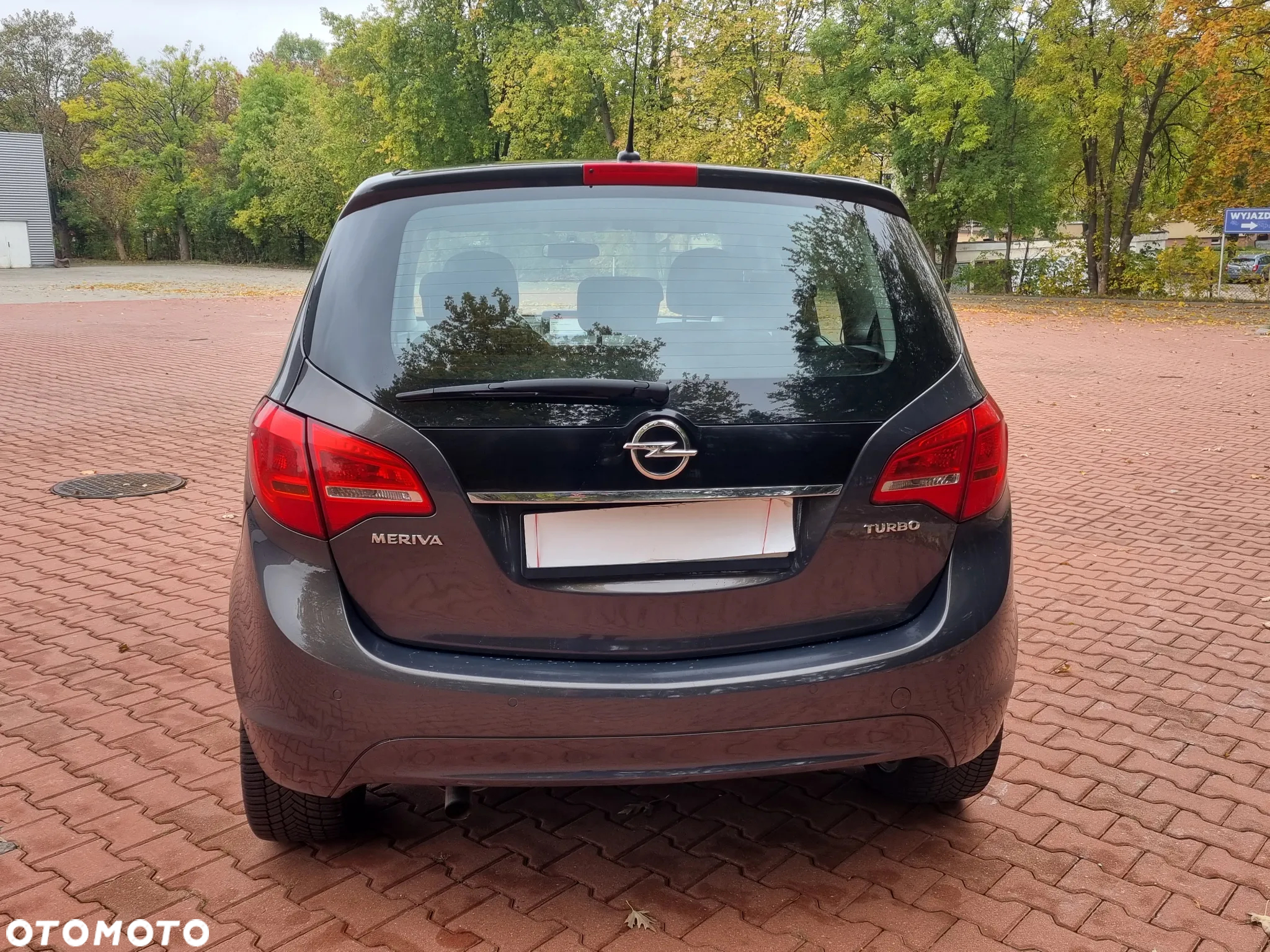 Opel Meriva 1.4 T Cosmo S&S - 10