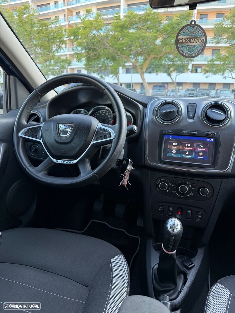 Dacia Sandero 0.9 TCe Stepway - 4