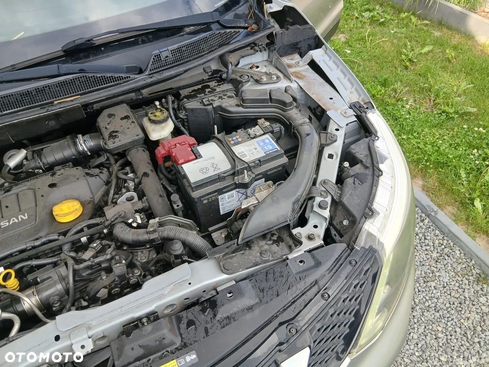 Nissan Qashqai 1.6 dCi Xtronic TEKNA+ - 17