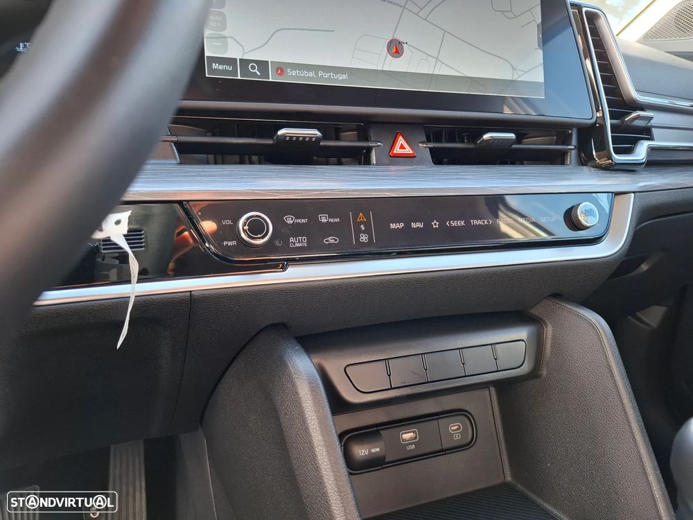 Kia Sportage 1.6 T-GDI Drive - 25