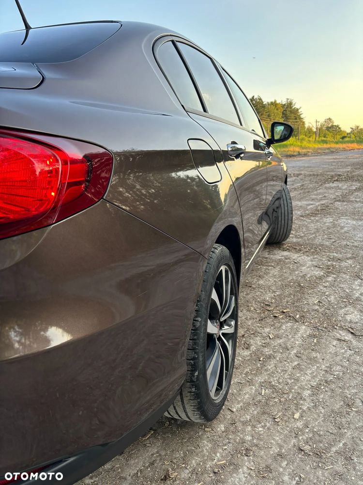 Fiat Tipo 1.4 16V Lounge - 9