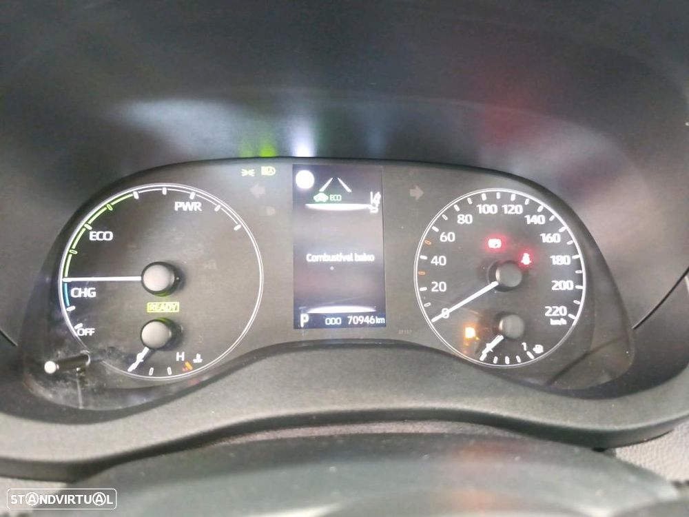 Toyota Yaris 1.5 HDF Comfort Plus - 6