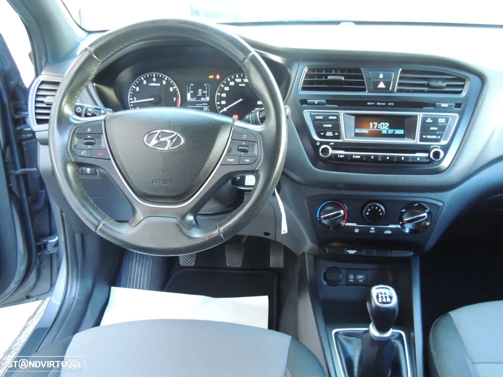 Hyundai i20 1.2 Classic - 6