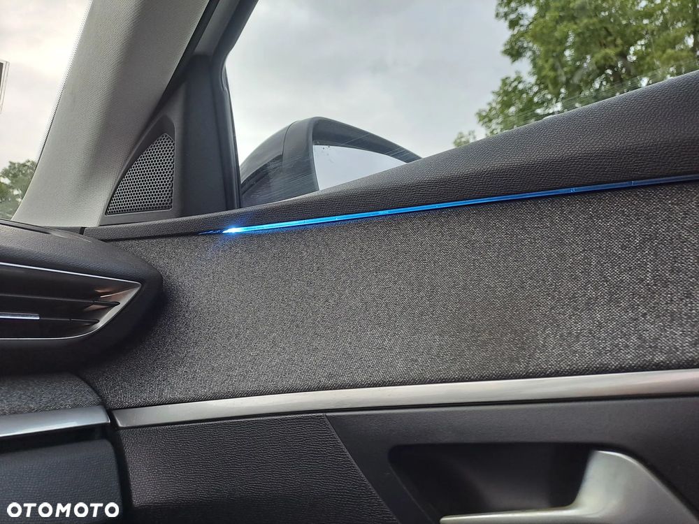 Peugeot 3008 1.2 PureTech Allure S&S EAT6 - 20