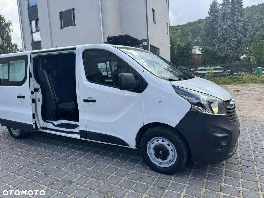 Opel Vivaro - 22