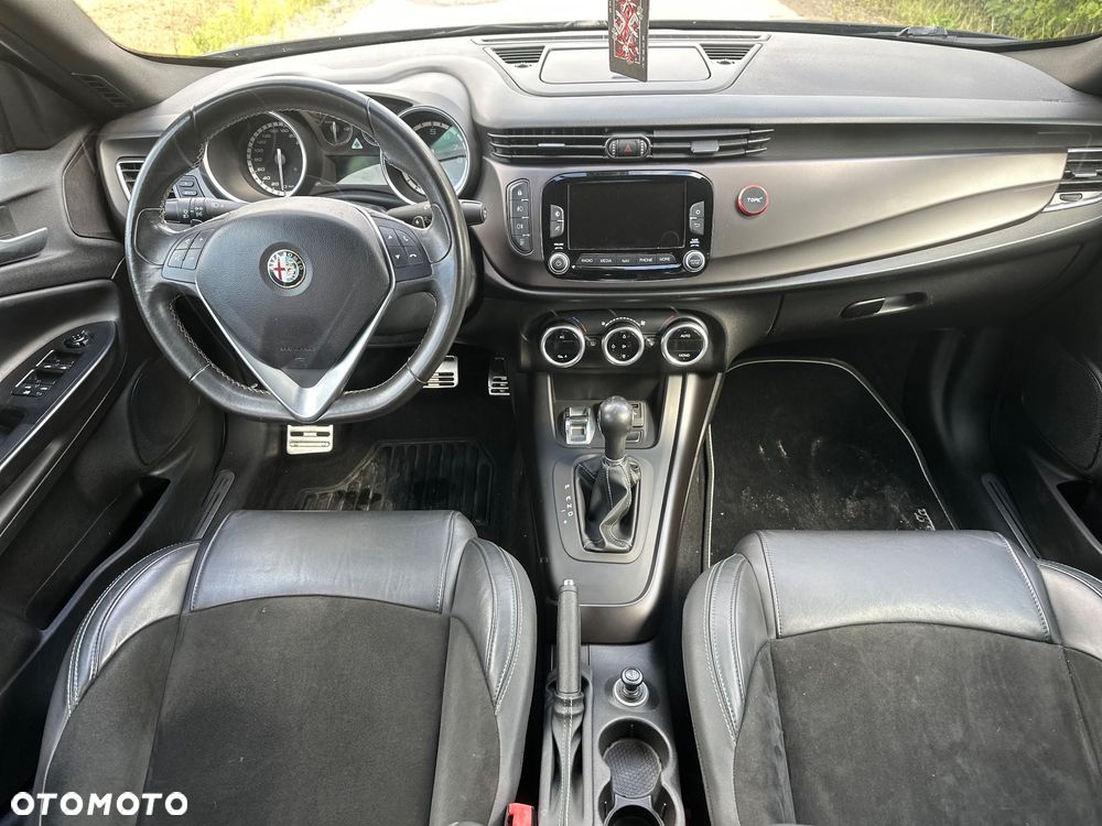 Alfa Romeo Giulietta 1750 TBi QV TCT - 20